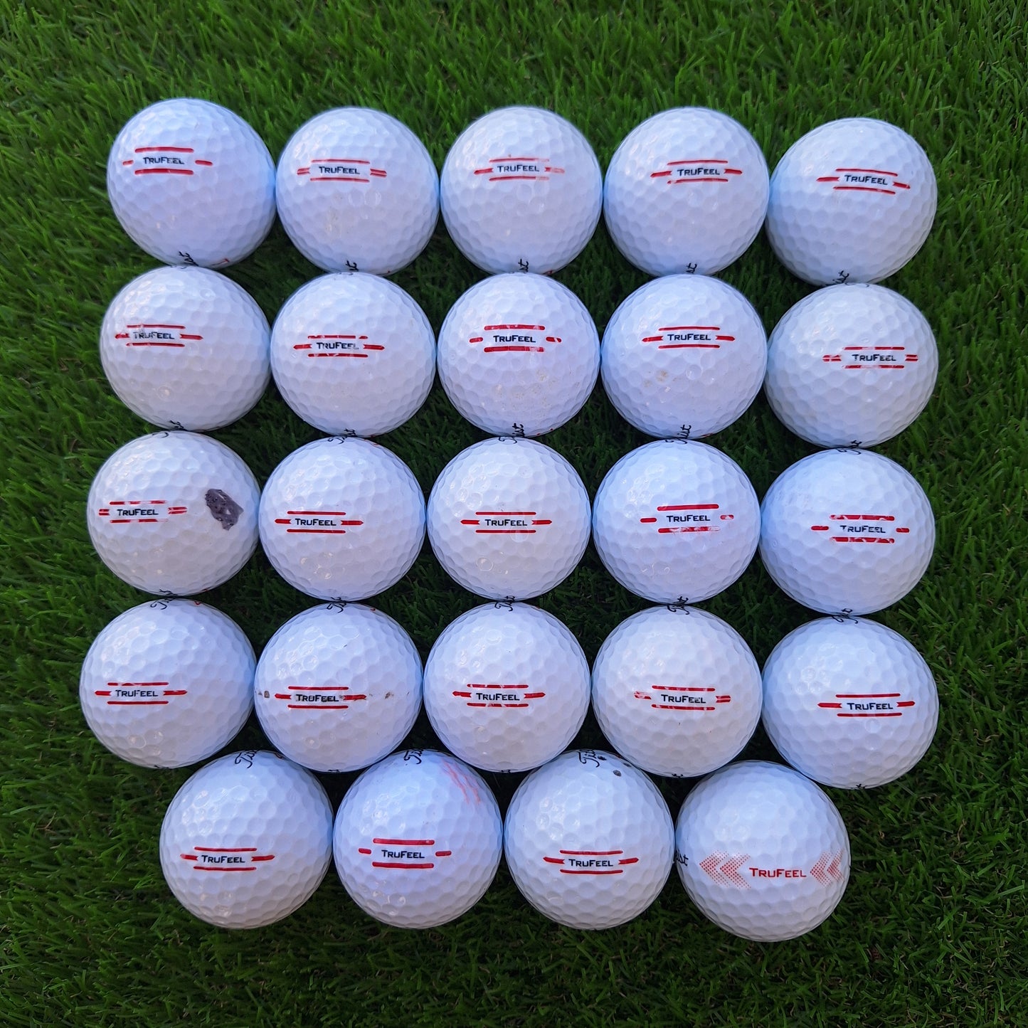 24 Bolas de golf Titleist TruFeel