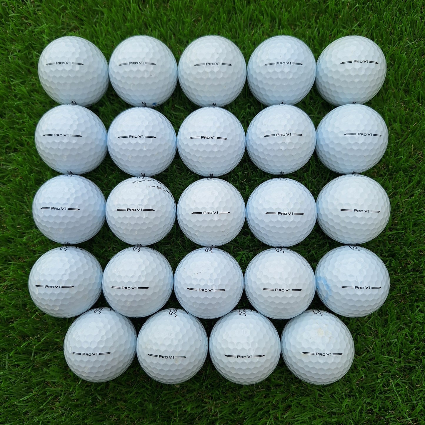 24 Bolas de golf Titleist ProV1