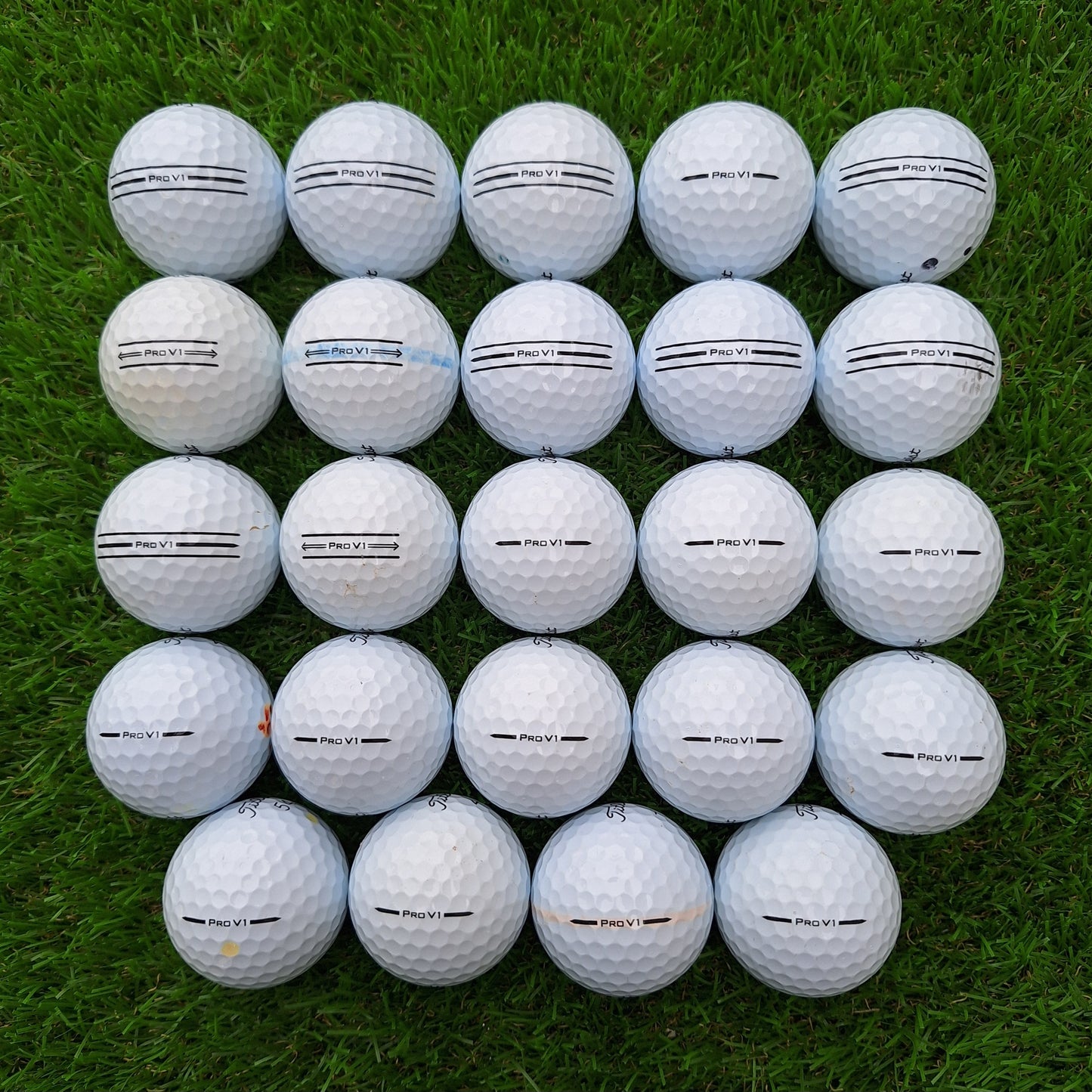 24 Bolas de golf Titleist ProV1