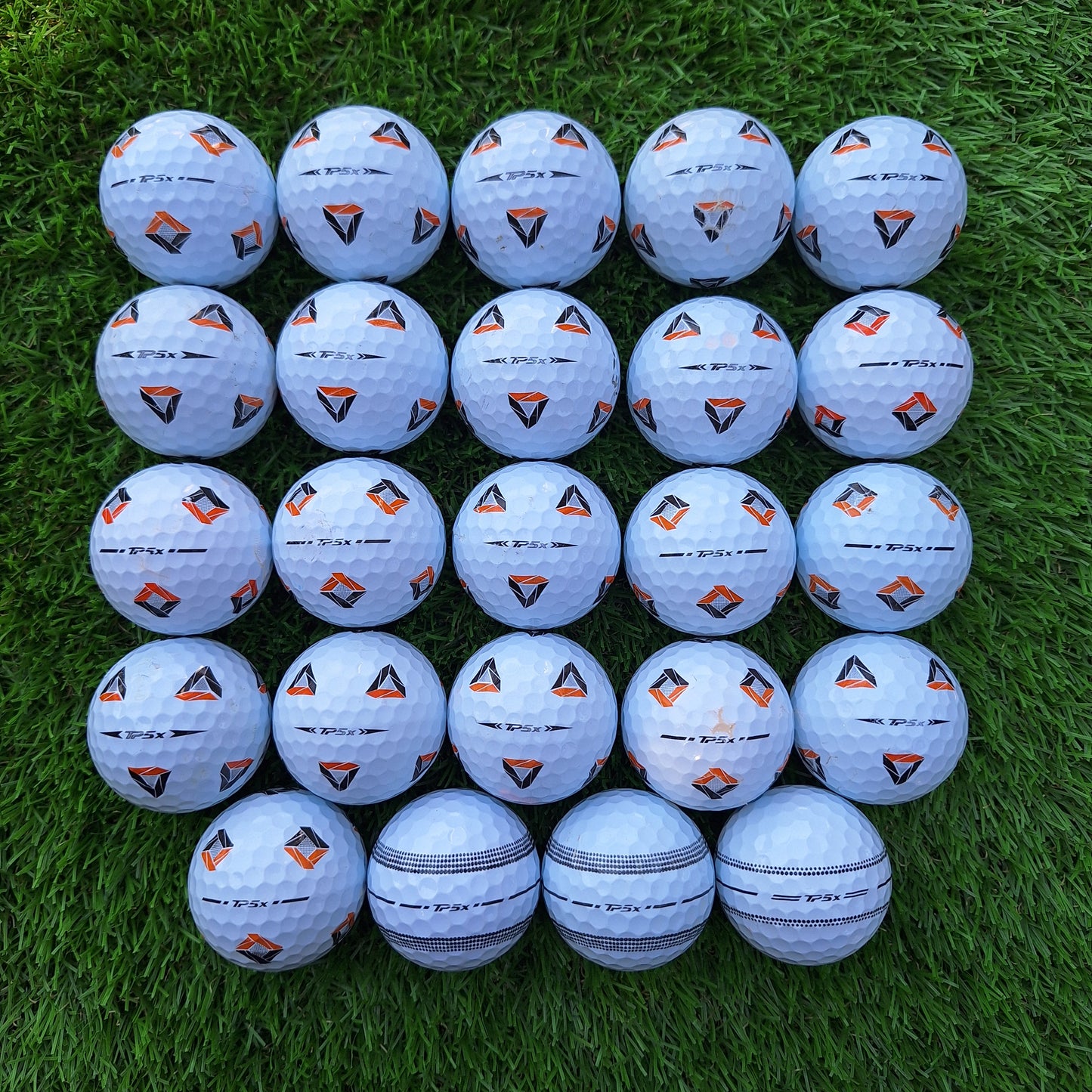24 Bolas de golf Taylormade TP5x
