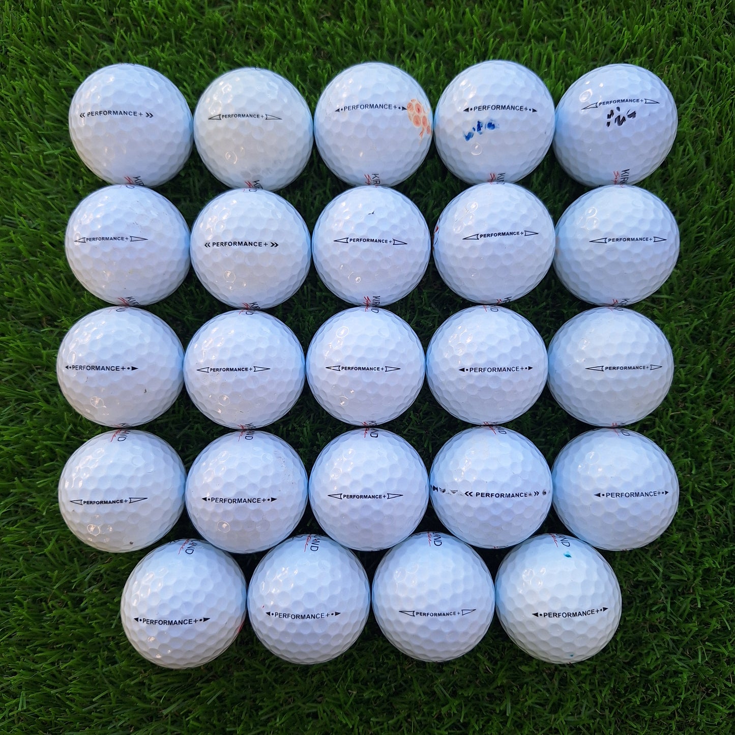 24 Bolas de golf Kirkland Performance+