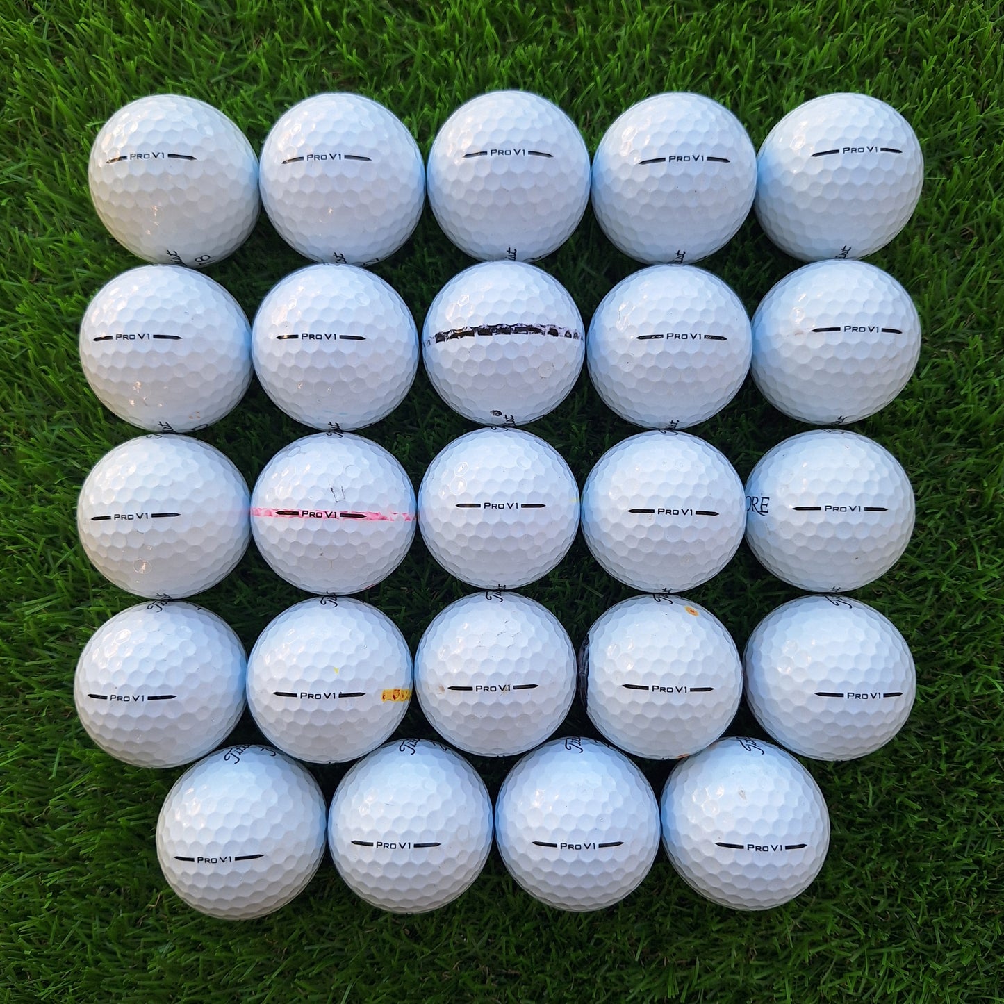 24 Bolas de golf Titleist ProV1