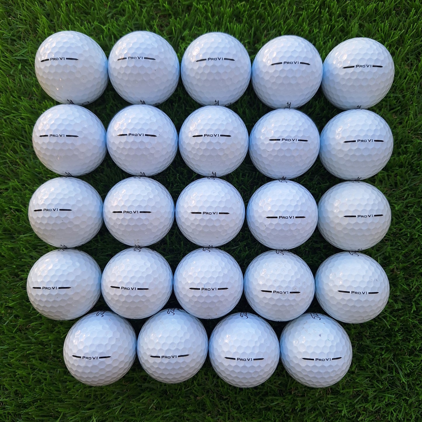 24 Bolas de golf Titleist ProV1