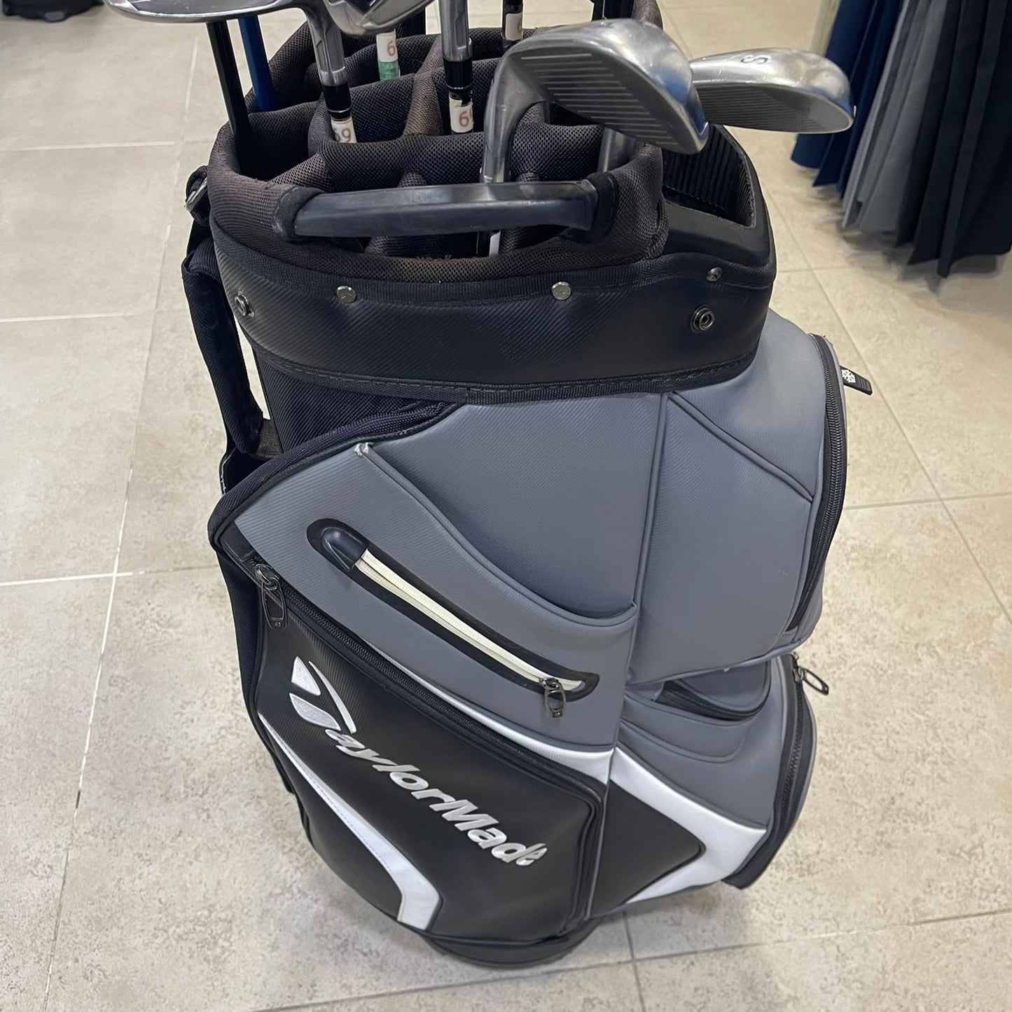 Juego de Palos Taylormade Stealth