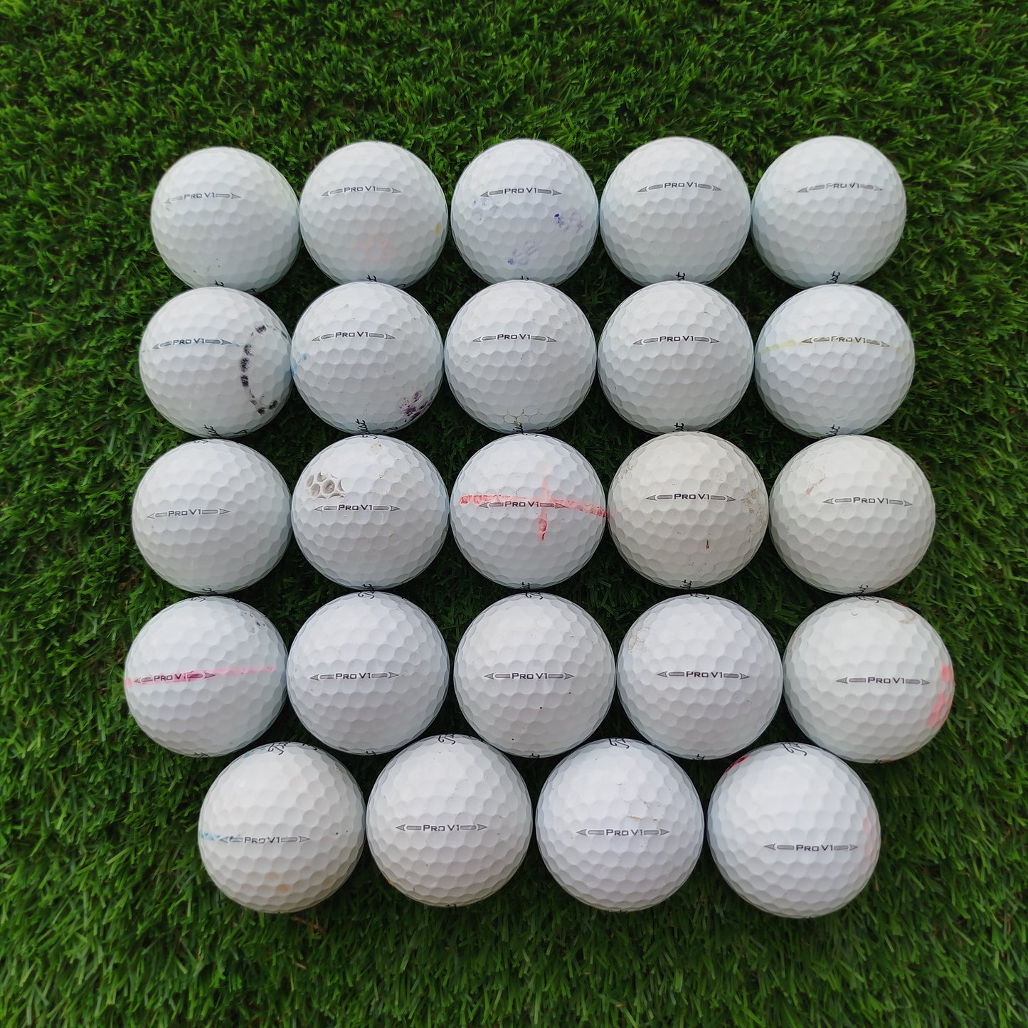24 Bolas de golf Titleist ProV1