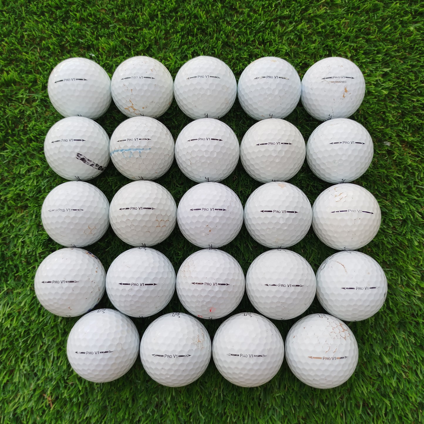 24 Bolas de golf Titleist ProV1