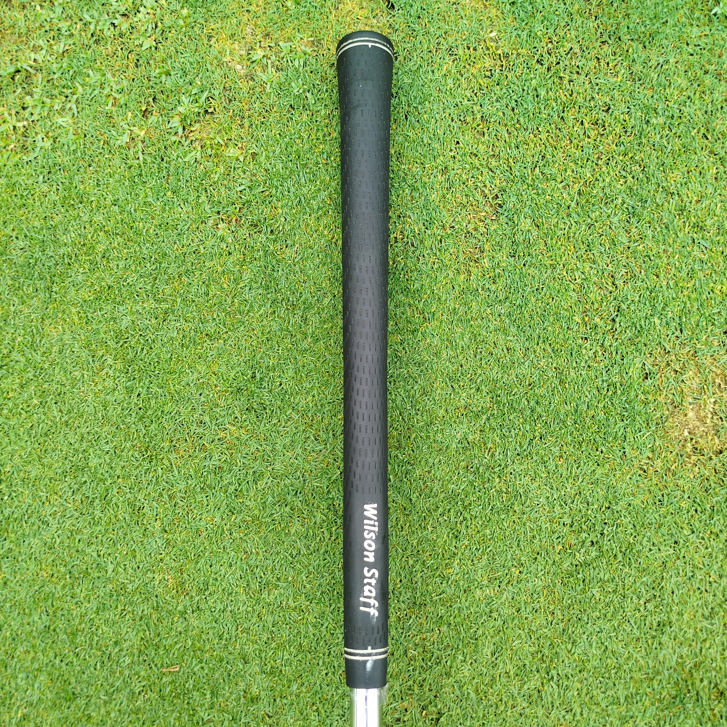 Palo de golf Wedge 54° Wilson Staff FG Tour