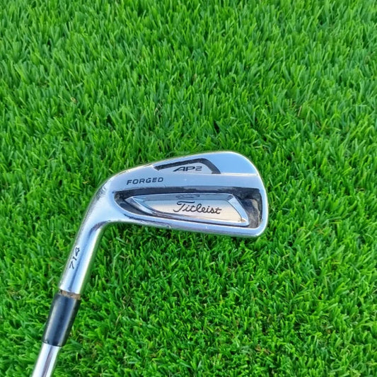 Palo de golf Zurdo Hierro 4 Titleist AP2