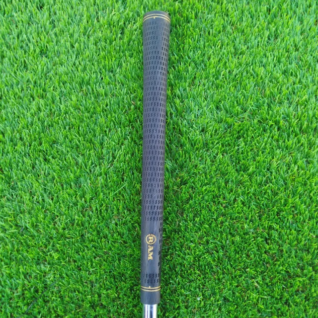 Palo de golf Zurdo Hierro 9 RAM Concept II