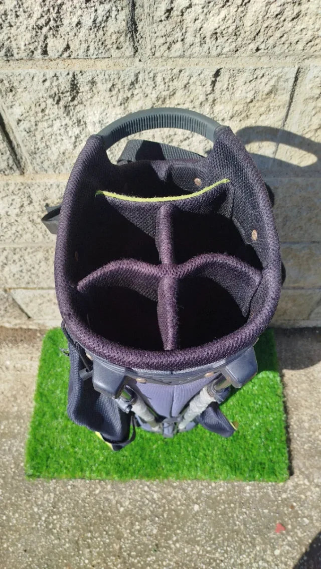 Bolsa de golf estilo stand Wilson Staff Ionix Light