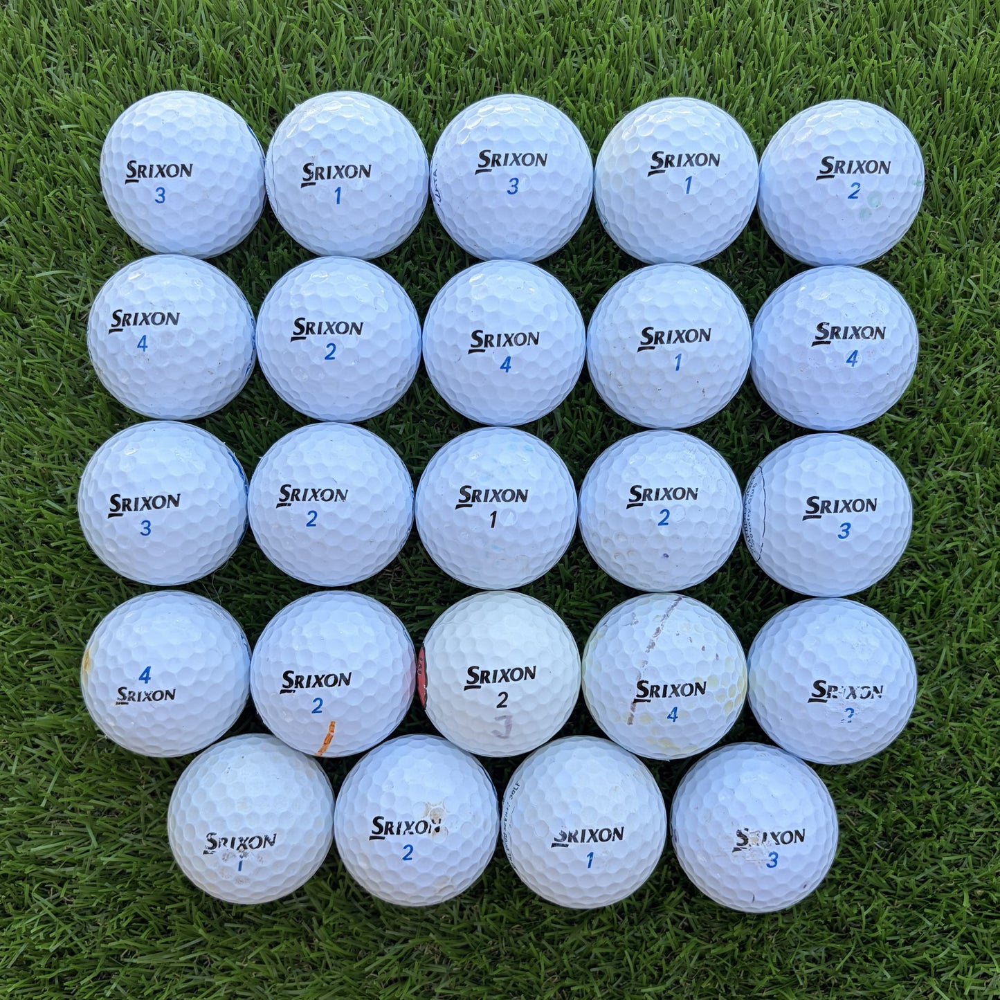 24 Bolas de golf Srixon AD333