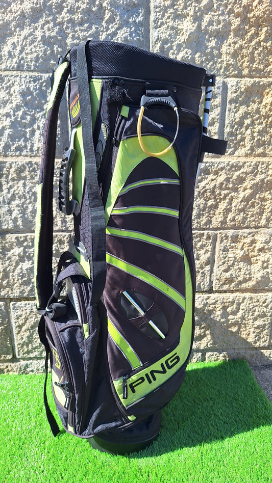 Bolsa de golf estilo stand Ping