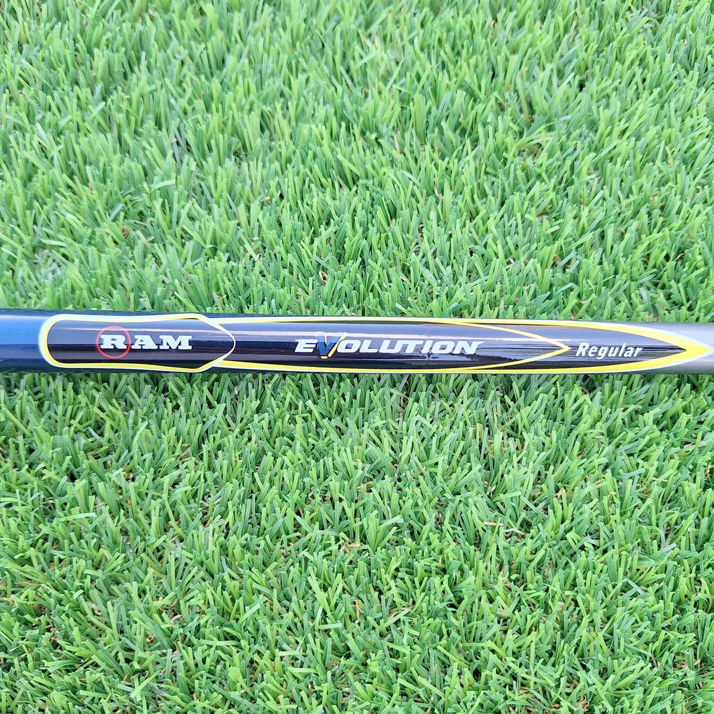 Palo de golf Híbrido 18º RAM Wizard Evolution