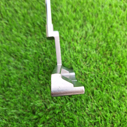 Palo de golf Zurdo Putter Never Compromise Gambler