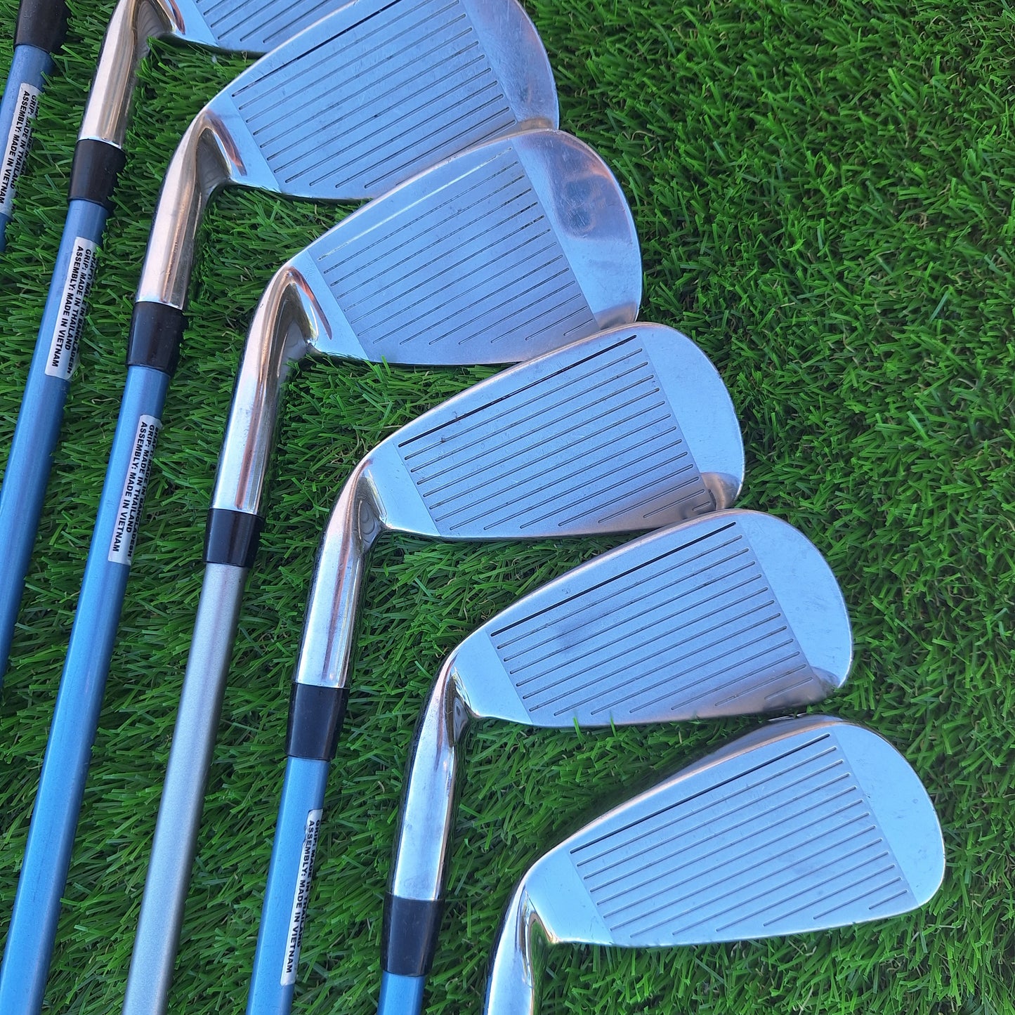 Palos de golf Mujer Hierros Zevo ZWI 4-SW