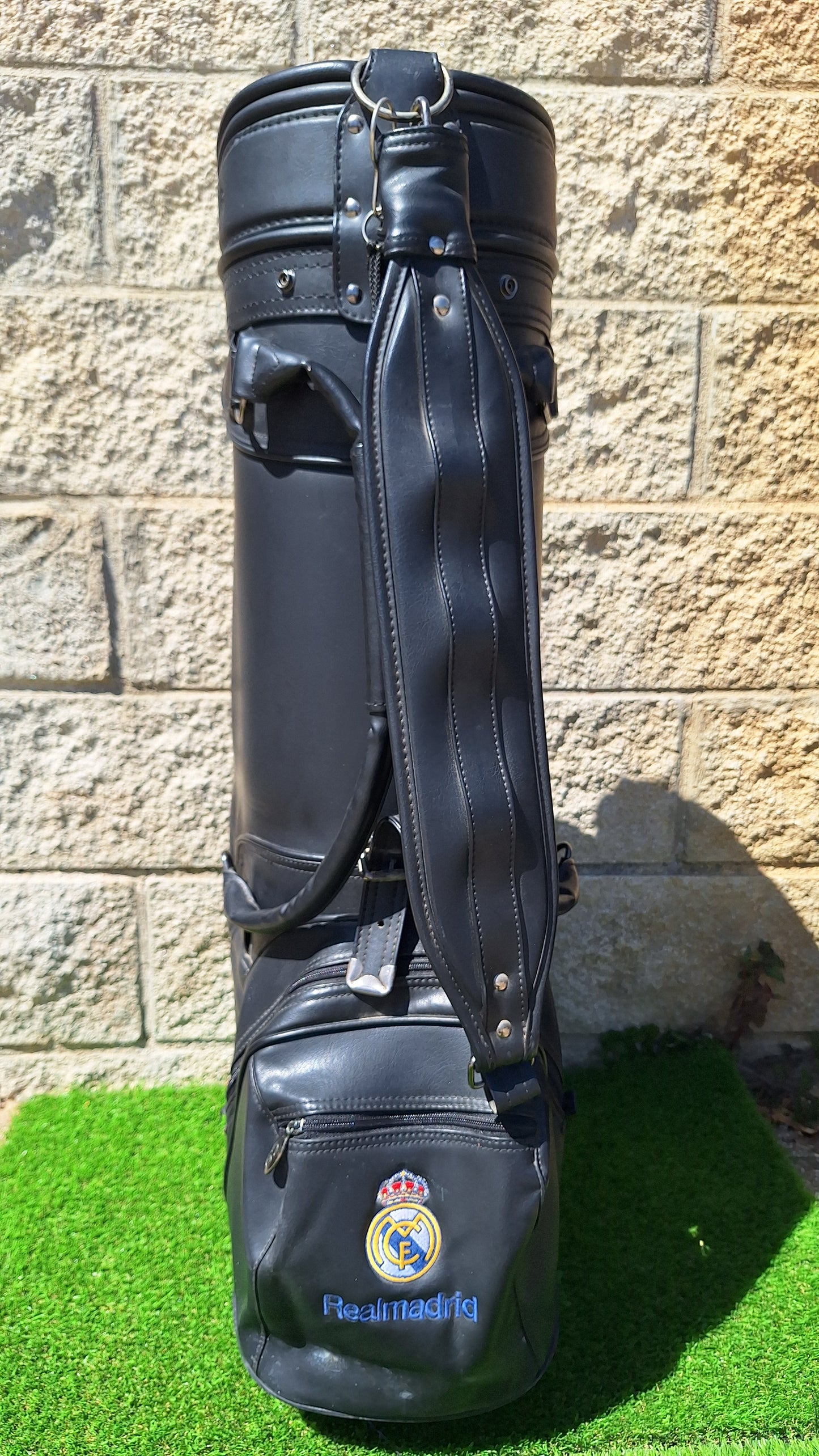 Bolsa de golf estilo carro Real Madrid