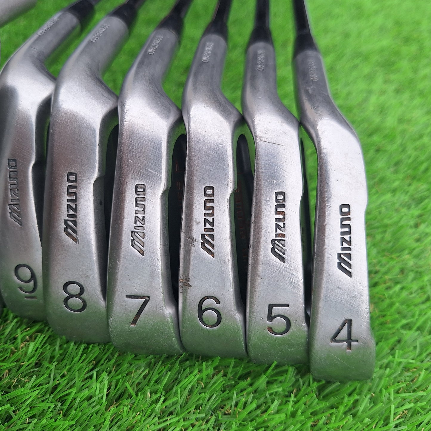 Palos de golf Hierros 4-9 y Putter Mizuno Tour Series