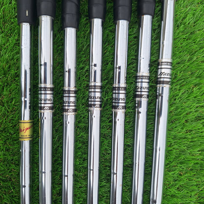 Palos de golf Hierros 4-9 y Putter Mizuno Tour Series