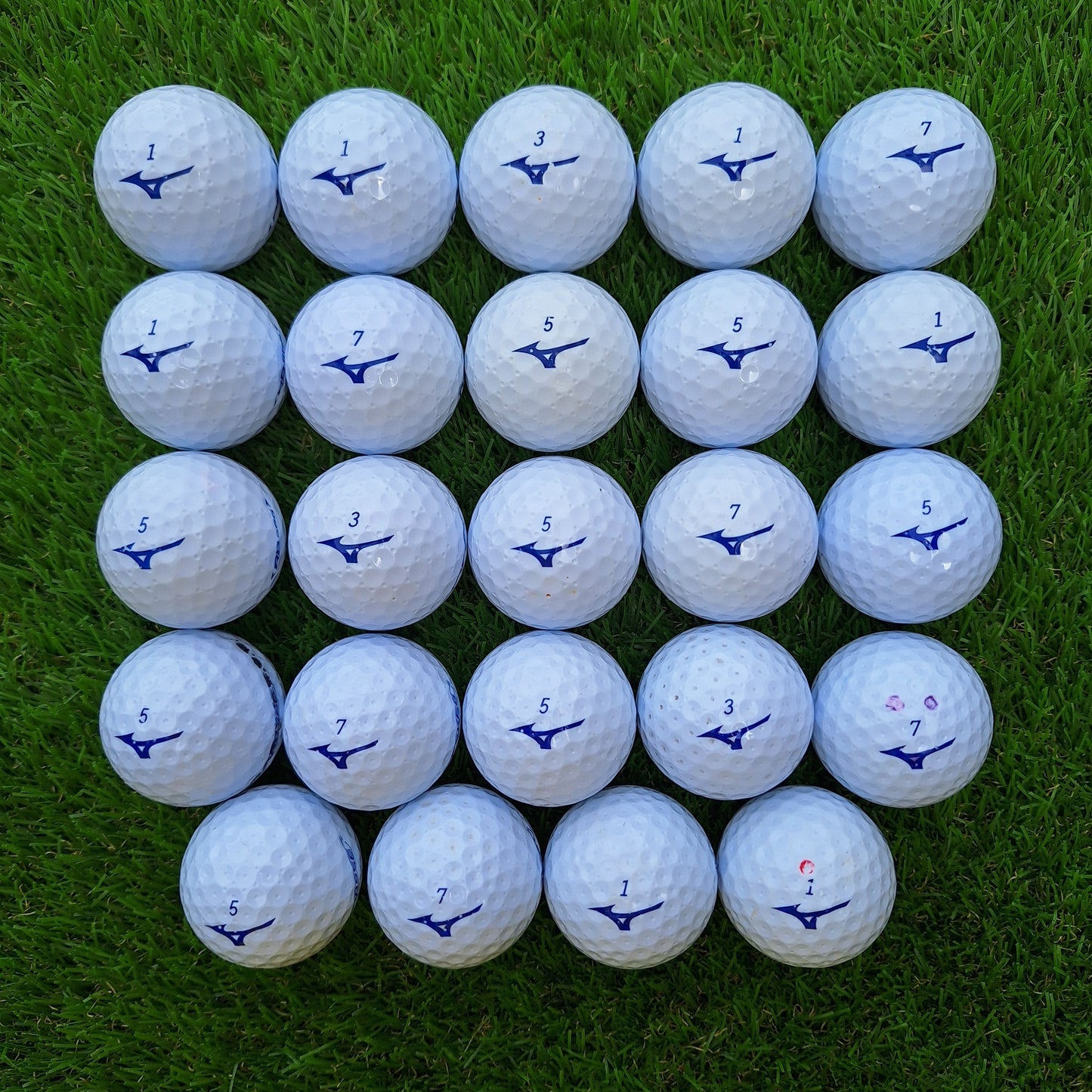 24 Bolas de golf Mizuno RB566
