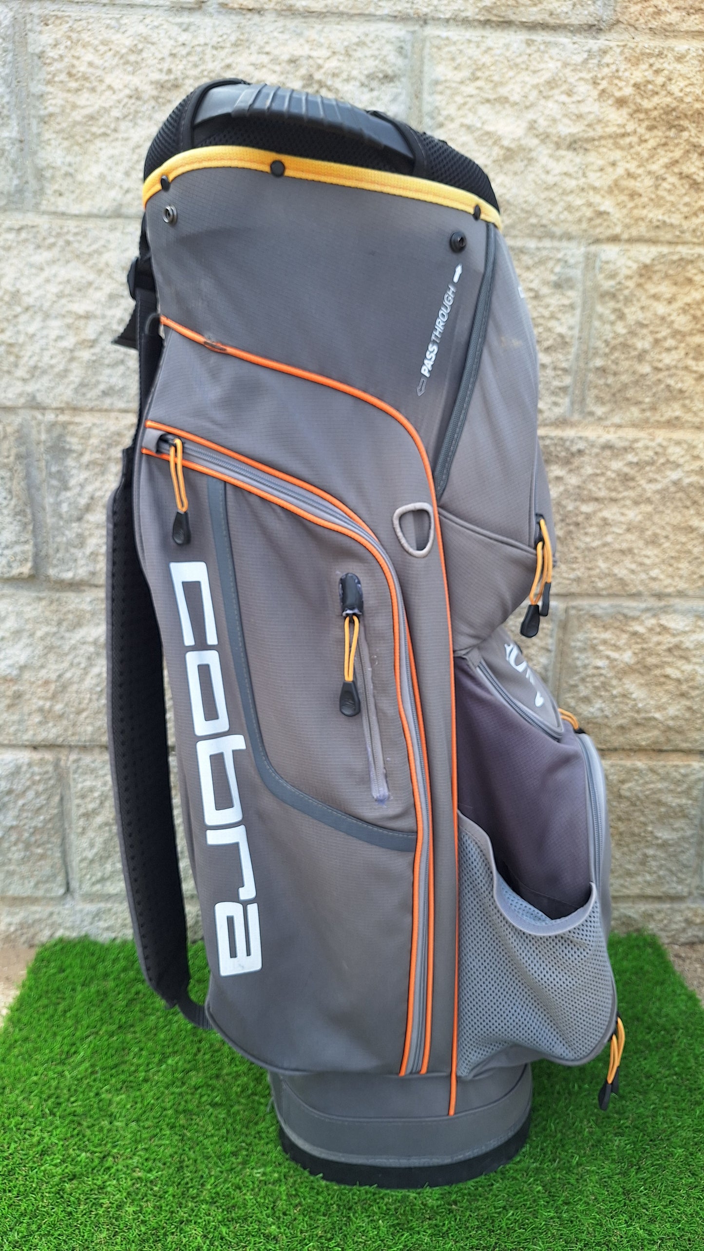 Bolsa de golf estilo carro Cobra