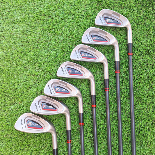 Palos de golf Hierros 4-9 y SW Wilson Staff Midsize
