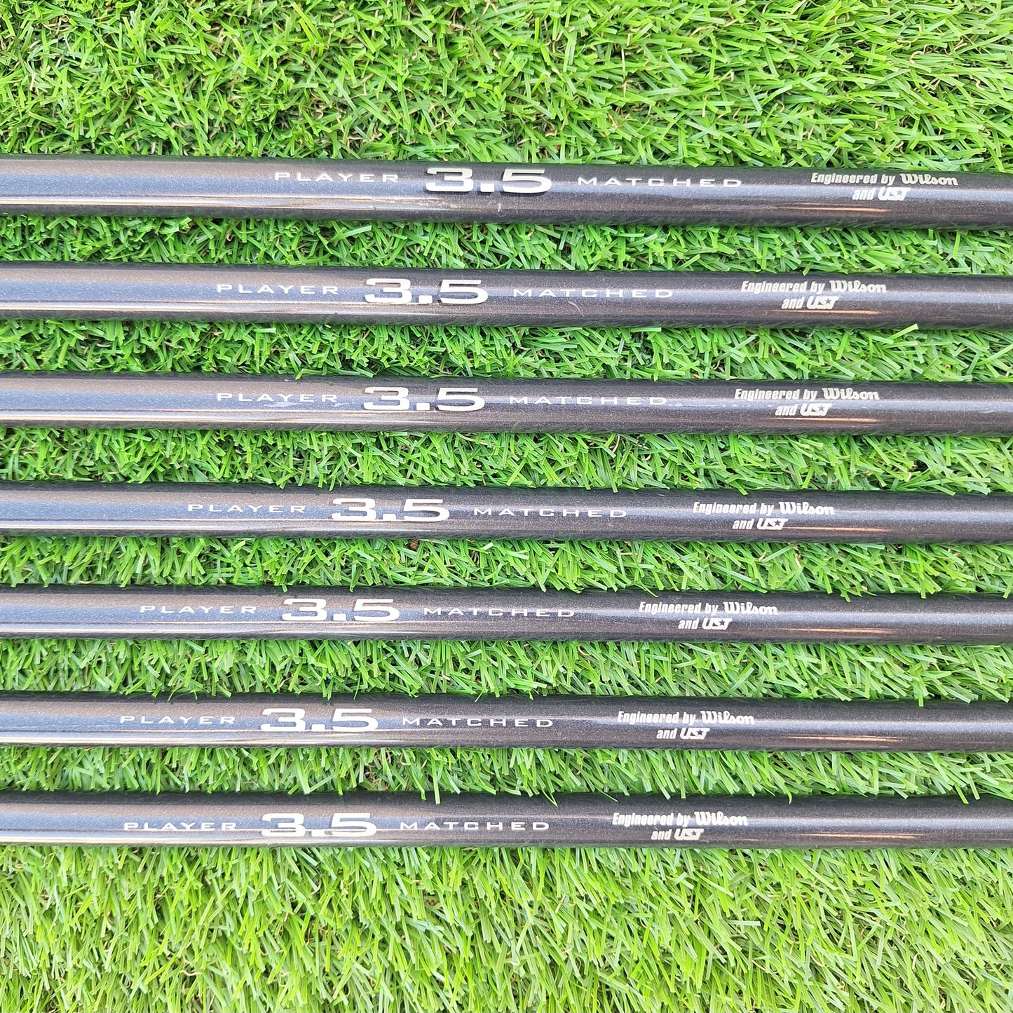 Palos de golf Hierros 4-9 y SW Wilson Staff Midsize