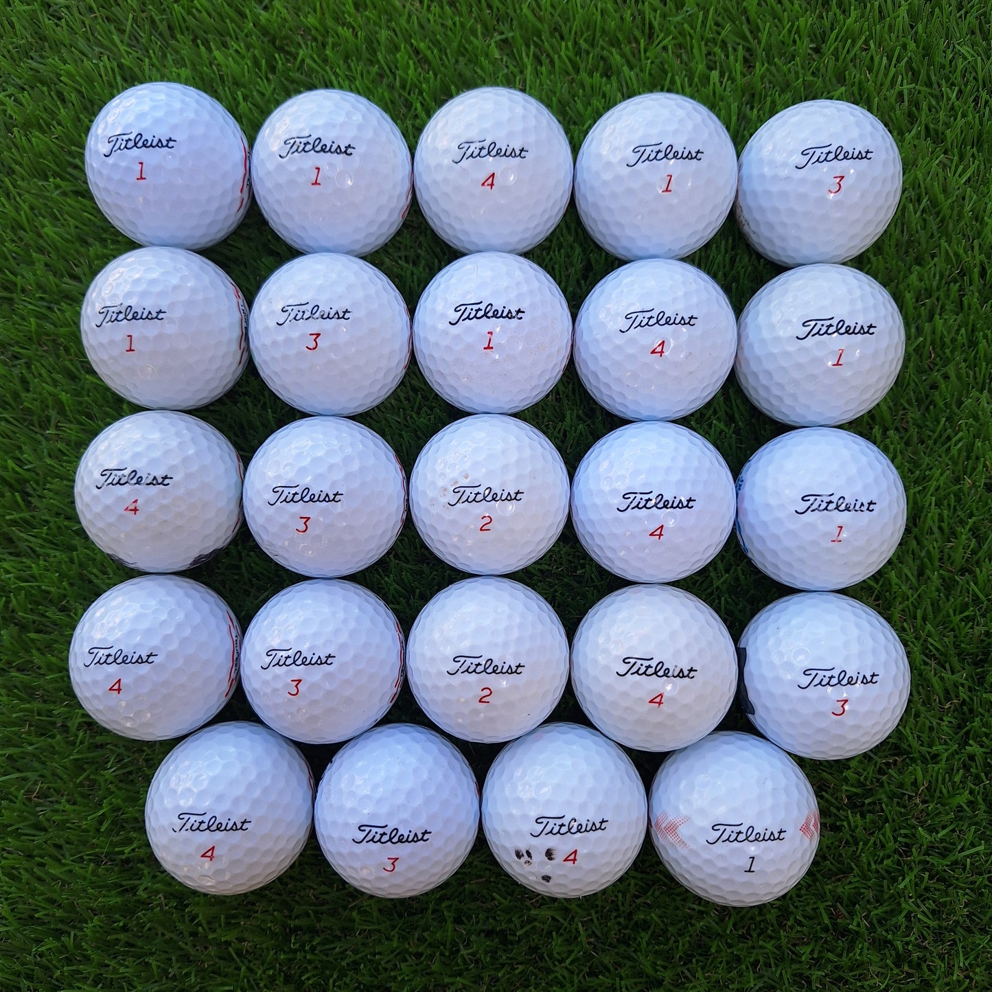 24 Bolas de golf Titleist TruFeel
