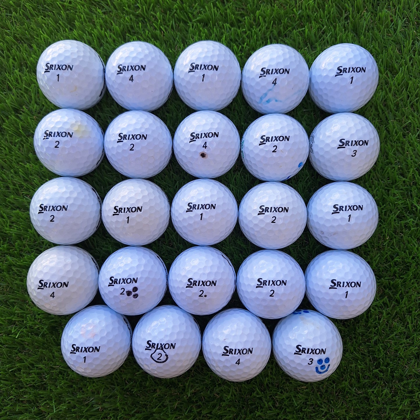 24 Bolas de Golf Srixon Q-Star Tour