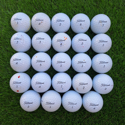 24 Bolas de golf Titleist ProV1