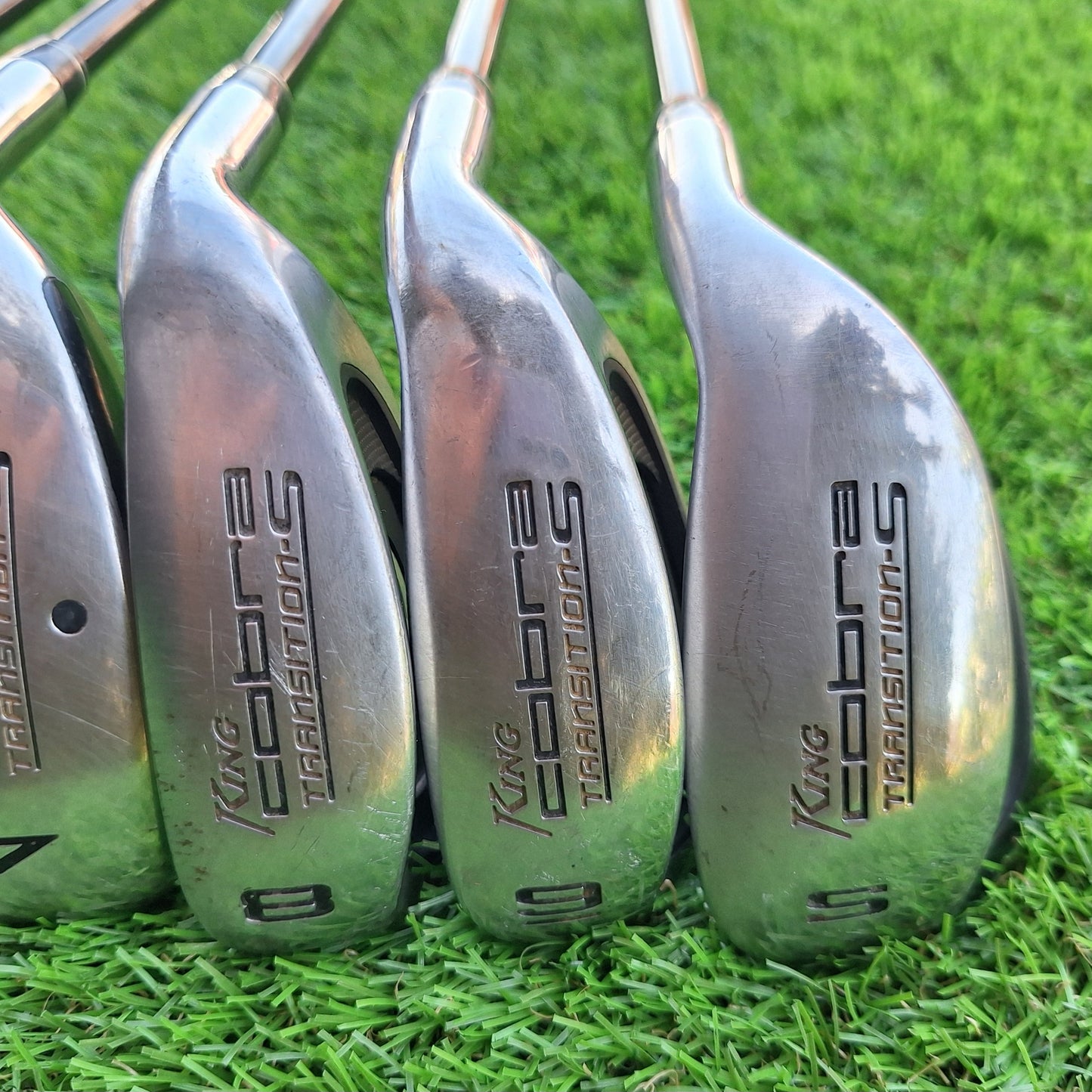 Palos de golf Hierros 6-9 y SW King Cobra Transition-S