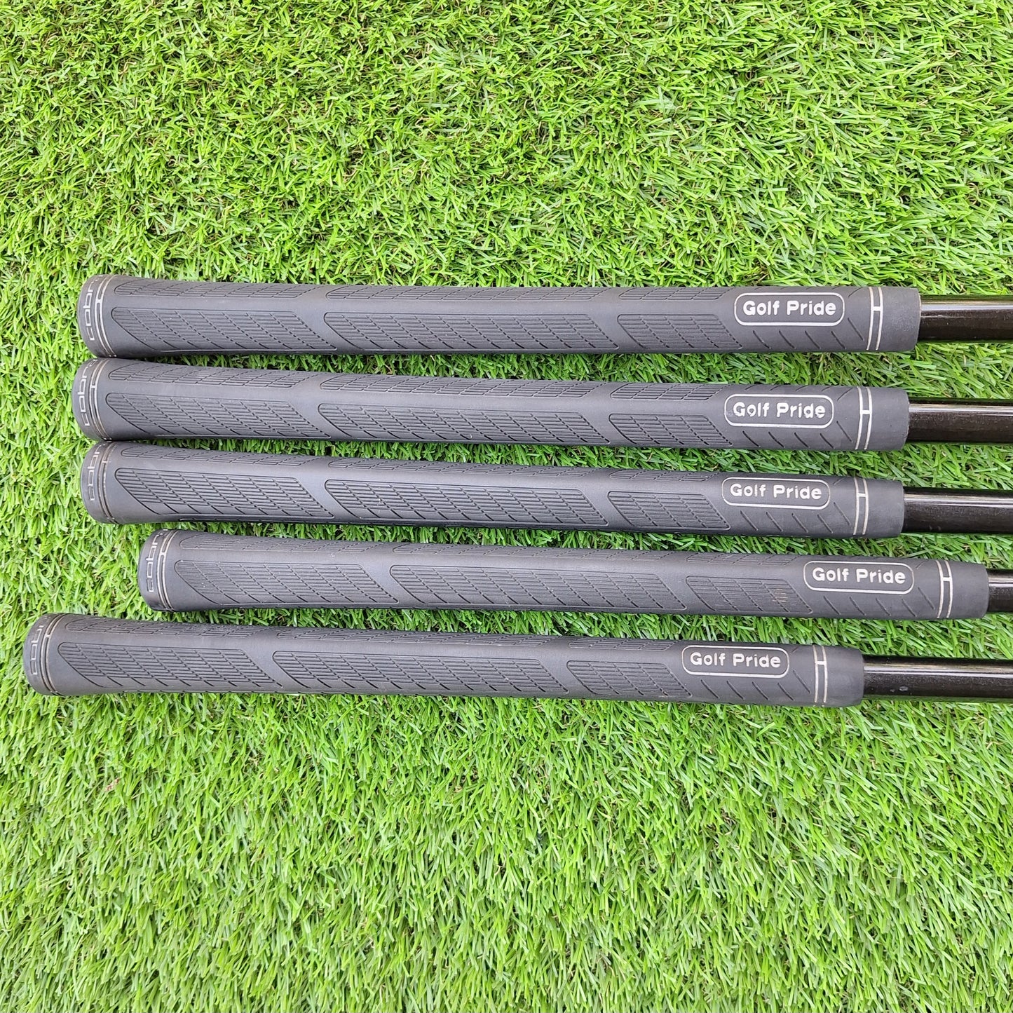 Palos de golf Hierros 6-9 y SW King Cobra Transition-S