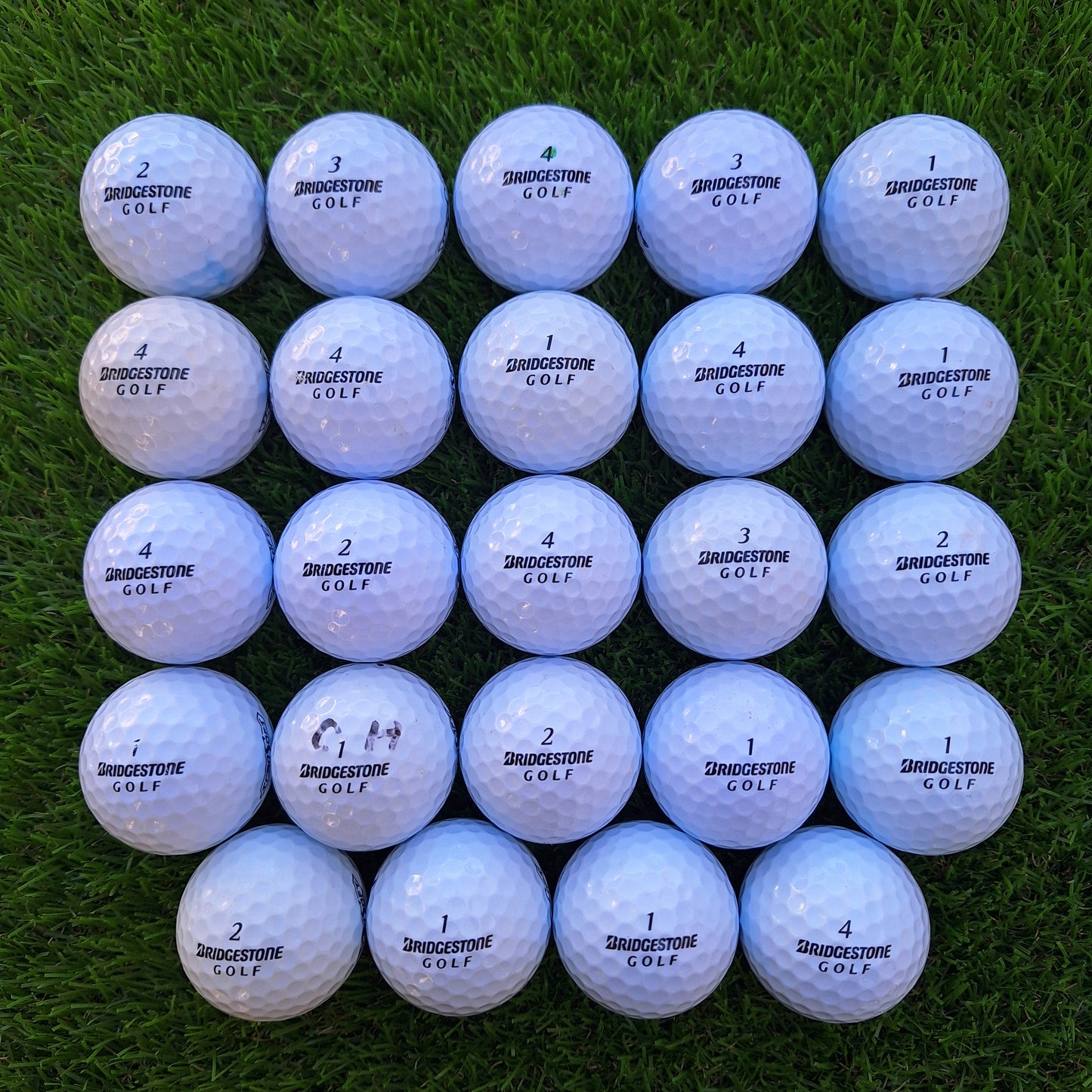 24 Bolas de golf Bridgestone TreoSoft