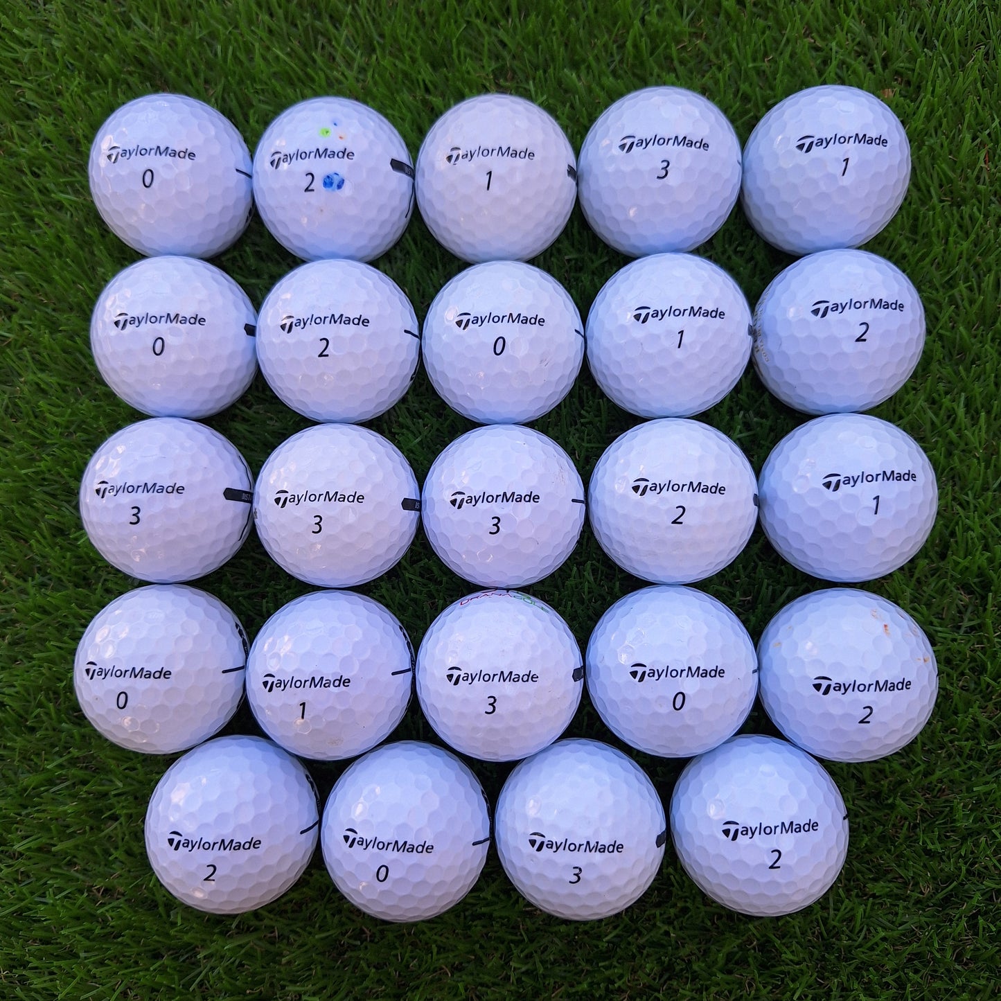 24 Bolas de golf Taylormade Distance