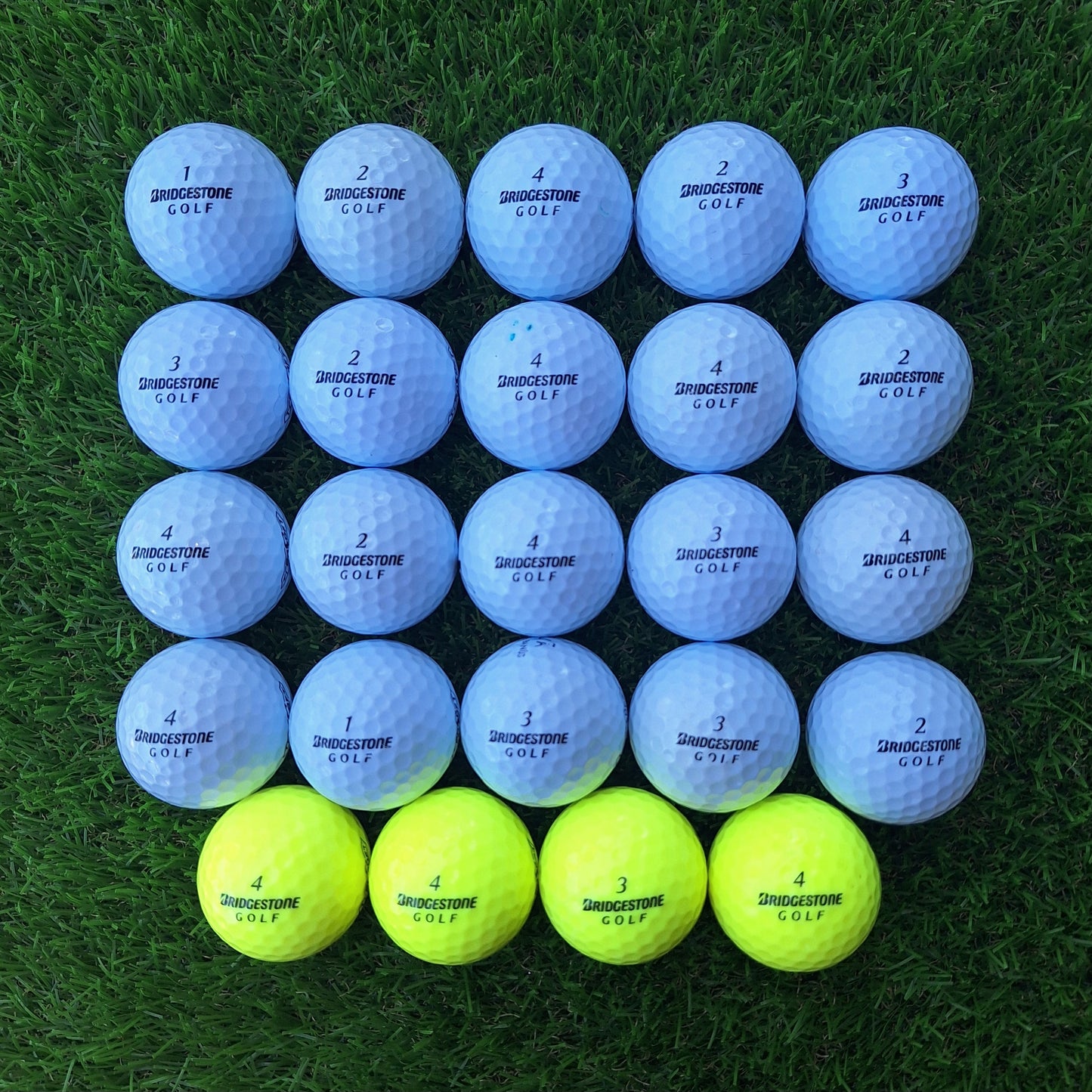 24 Bolas de golf Bridgestone TreoSoft