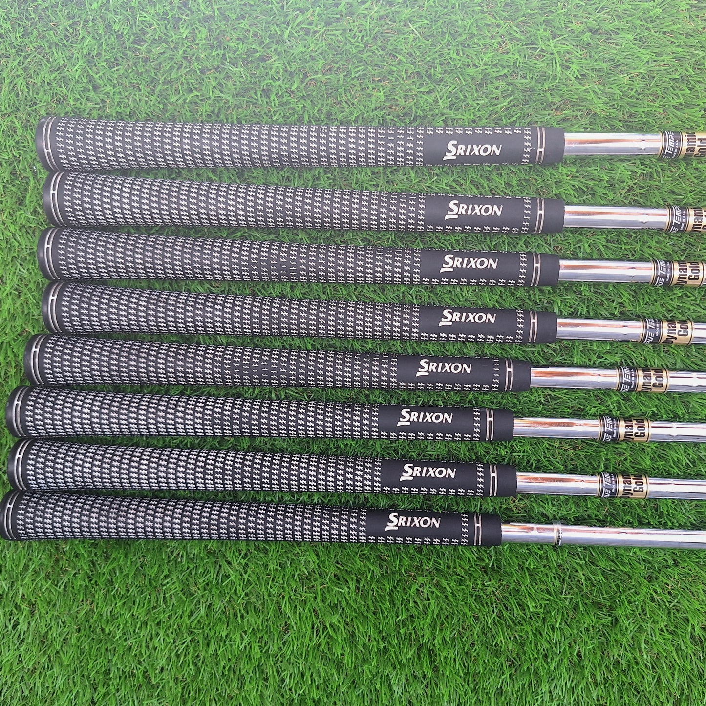 Palos de golf Hierros 3-PW Srixon I-701 Tour
