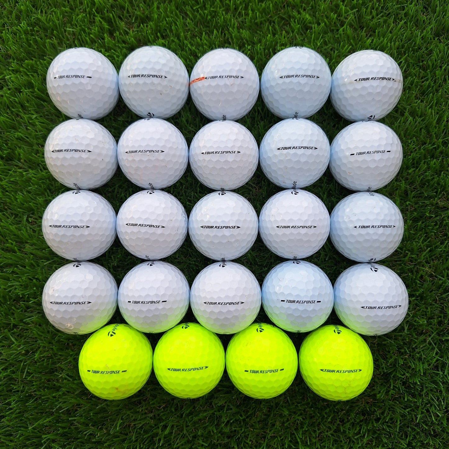 24 Bolas de golf Taylormade Tour Response