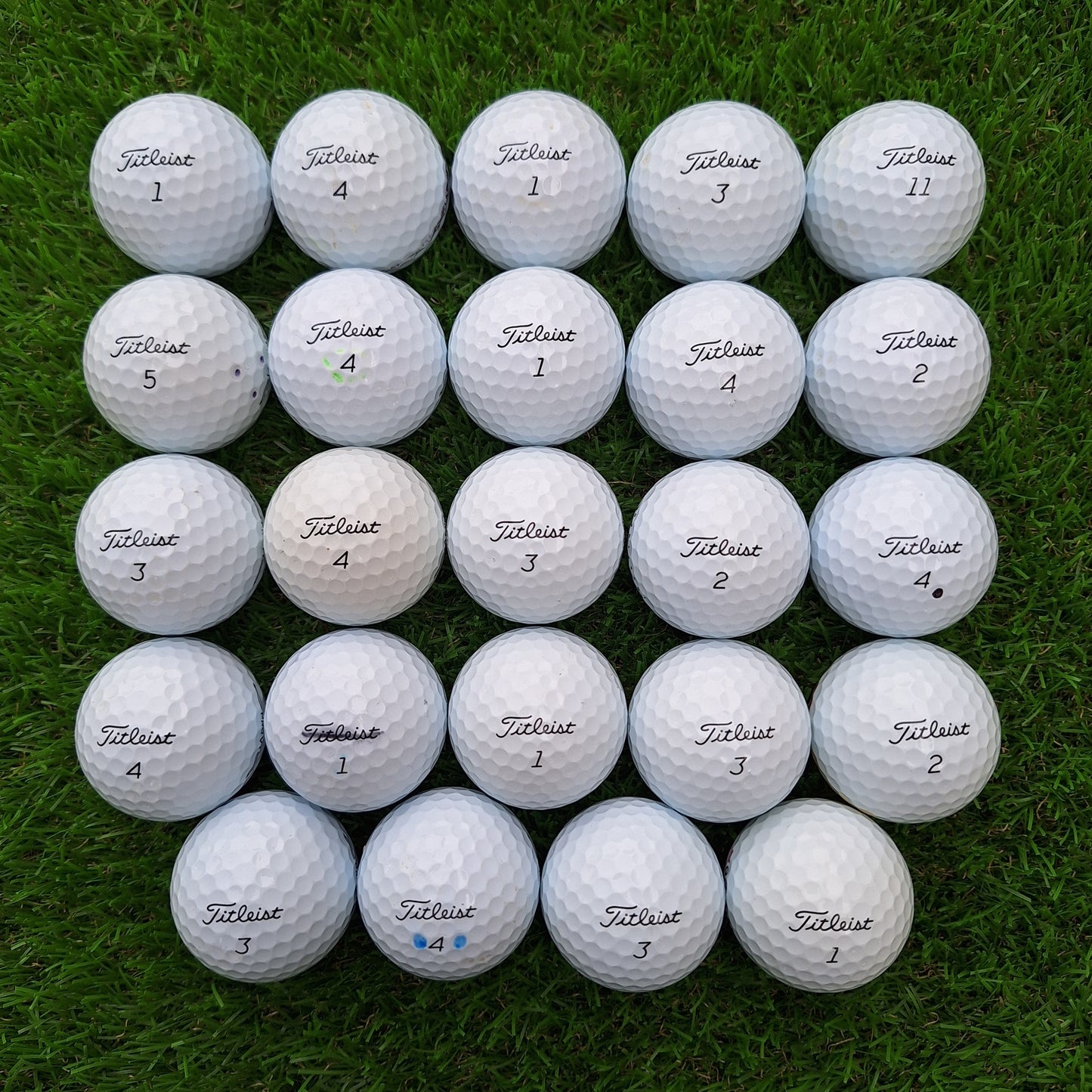 24 Bolas de golf Titleist ProV1