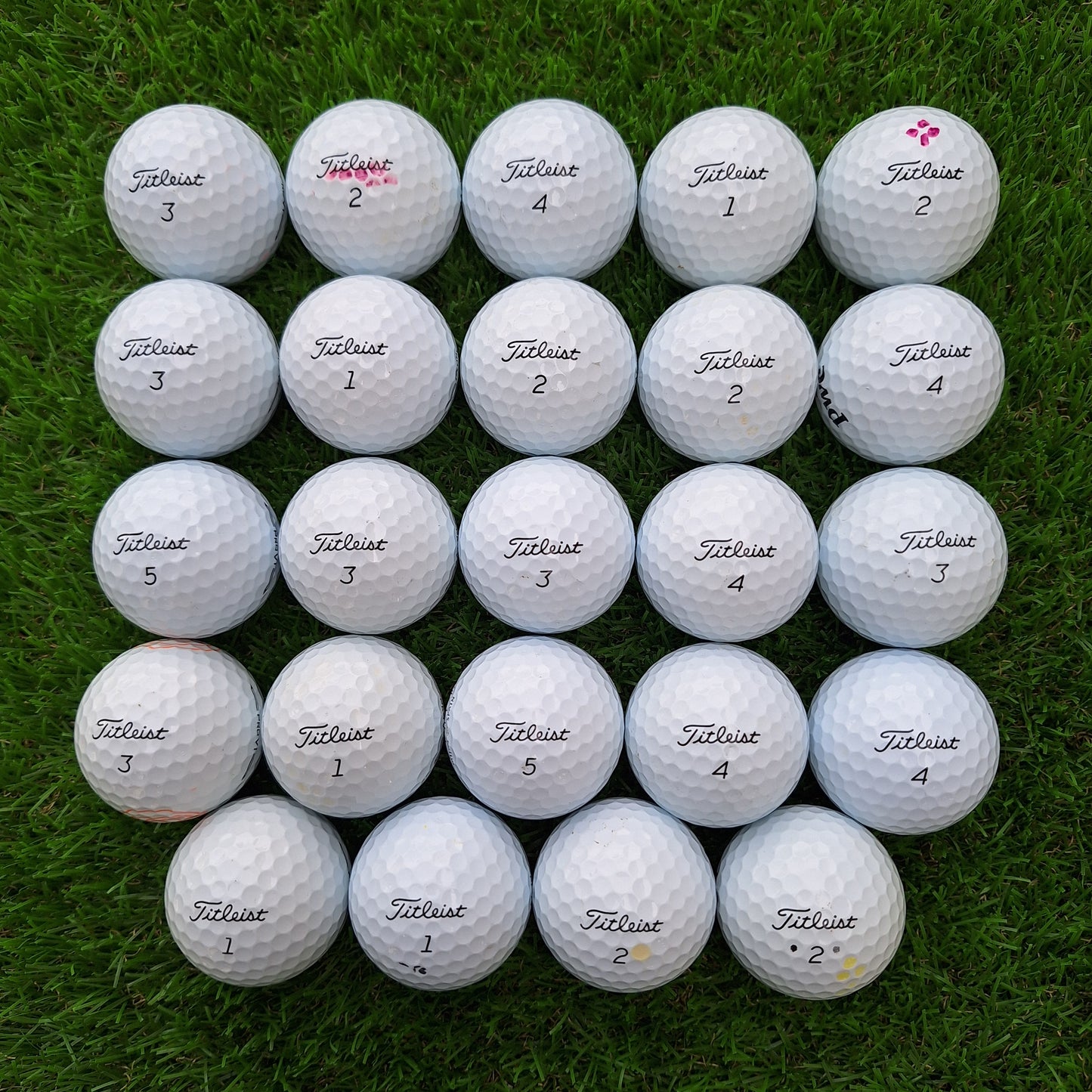 24 Bolas de golf Titleist ProV1