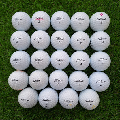 24 Bolas de golf Titleist ProV1