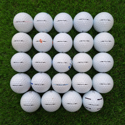 24 Bolas de golf Titleist ProV1