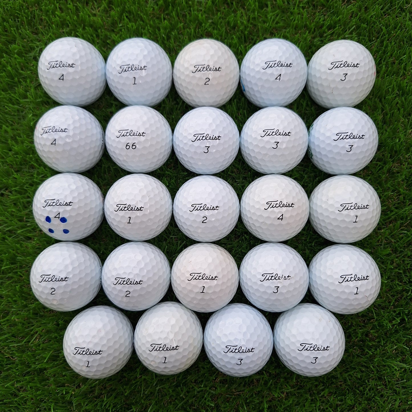 24 Bolas de golf Titleist ProV1