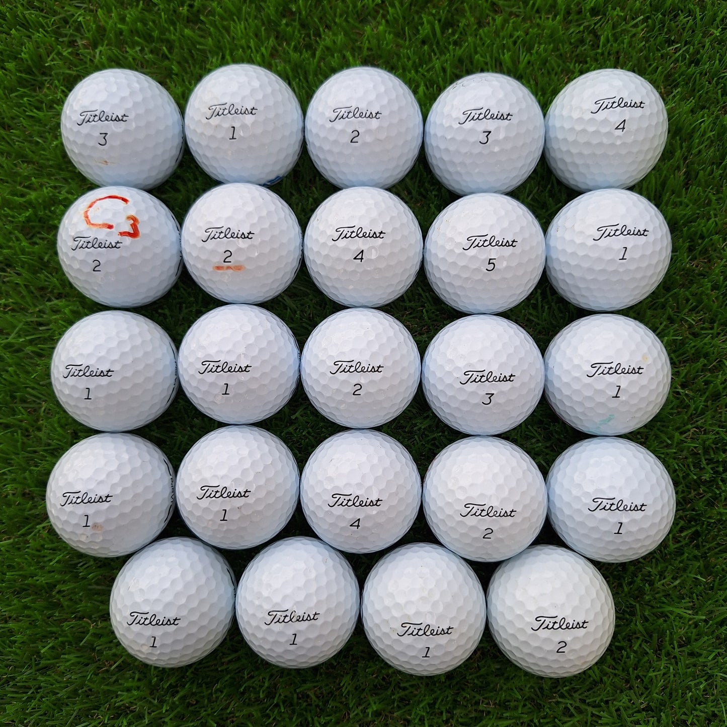 24 Bolas de golf Titleist ProV1