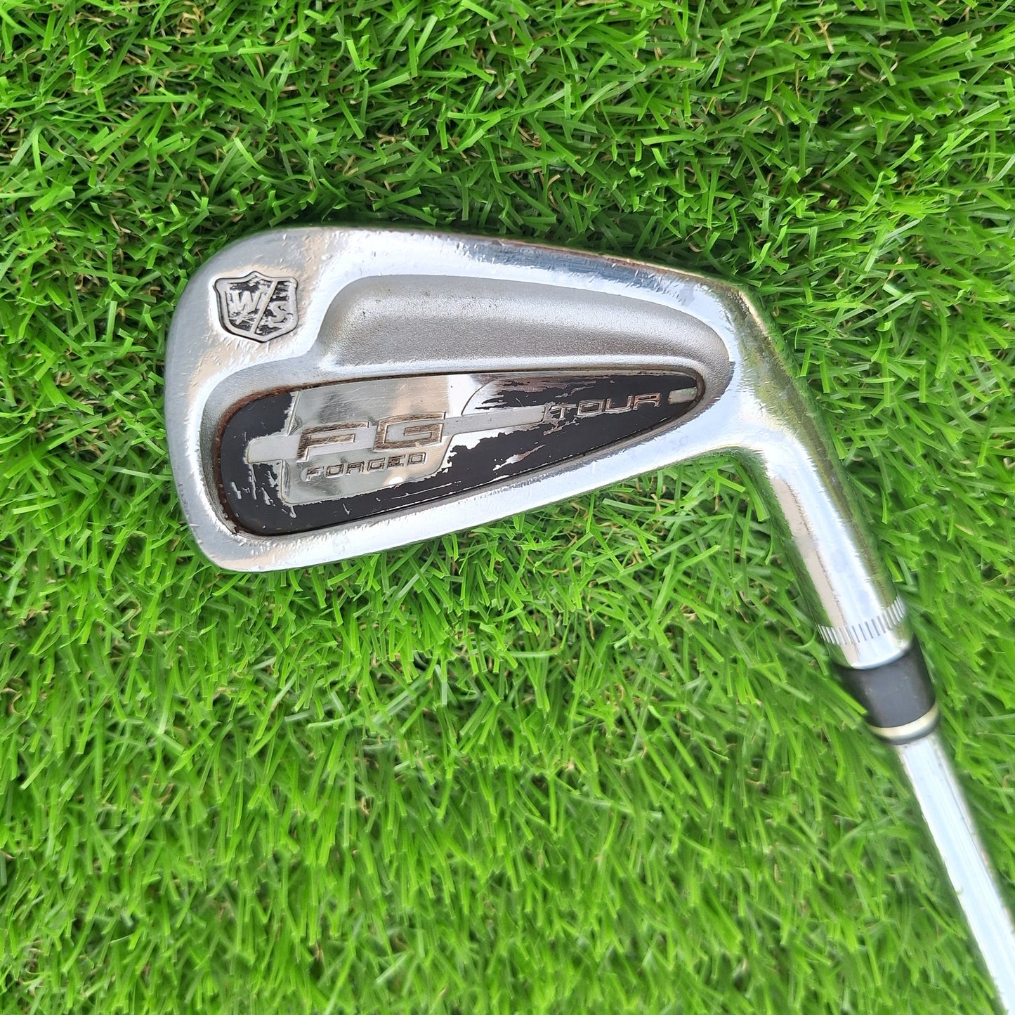 Palo de golf Hierro 4 Wilson Staff FG Tour