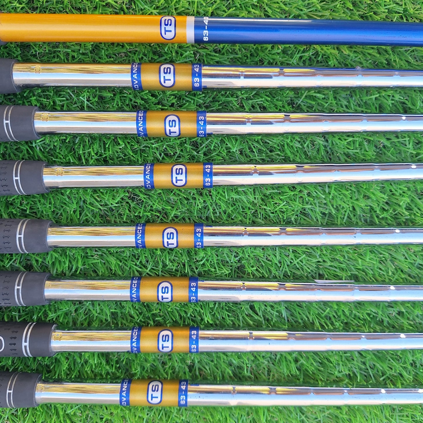 Palos de golf Junior Hierros 5-PW y Madera 3 Tour Series TS-6