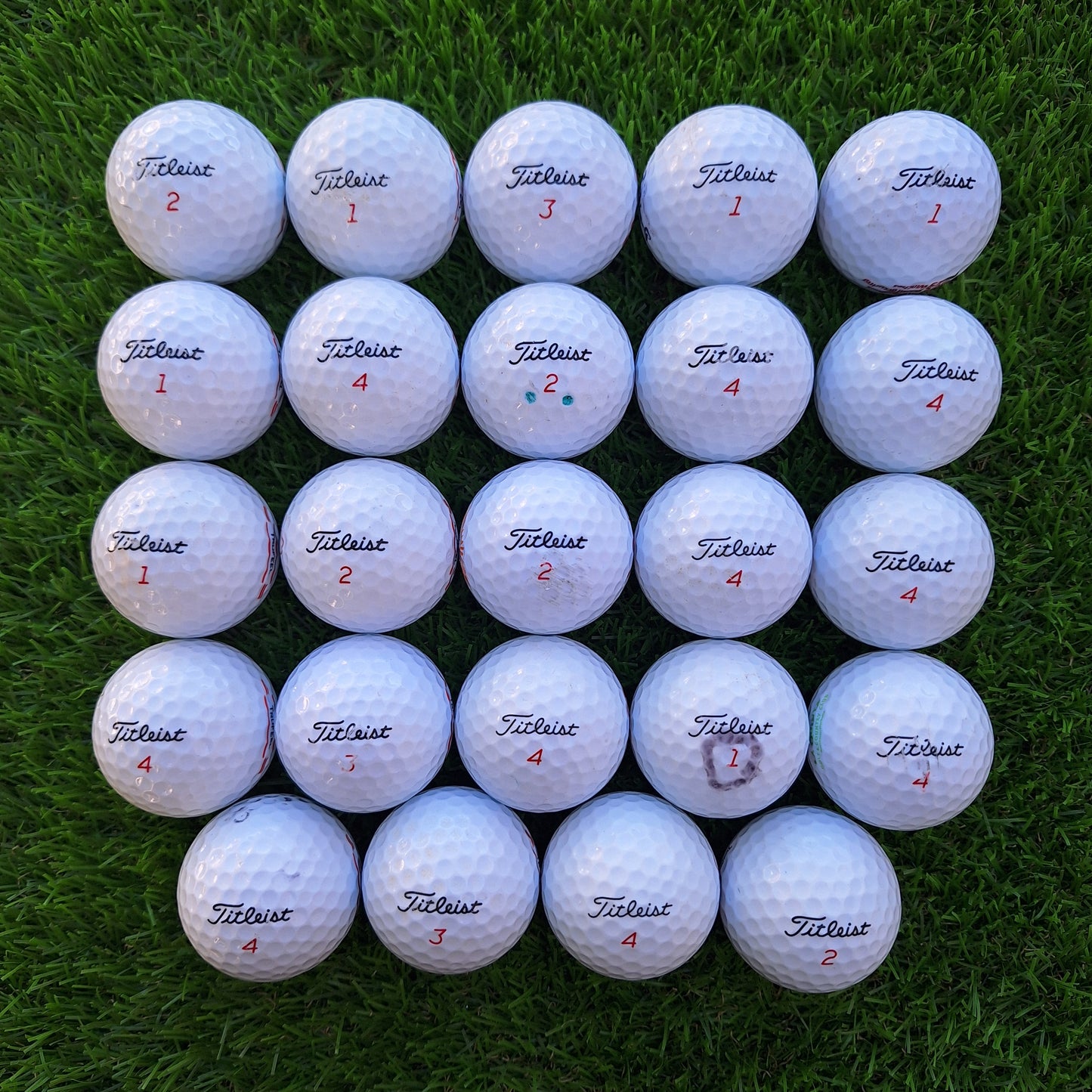 24 Bolas de golf Titleist TruFeel