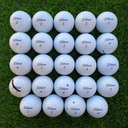 24 Bolas de golf Titleist ProV1