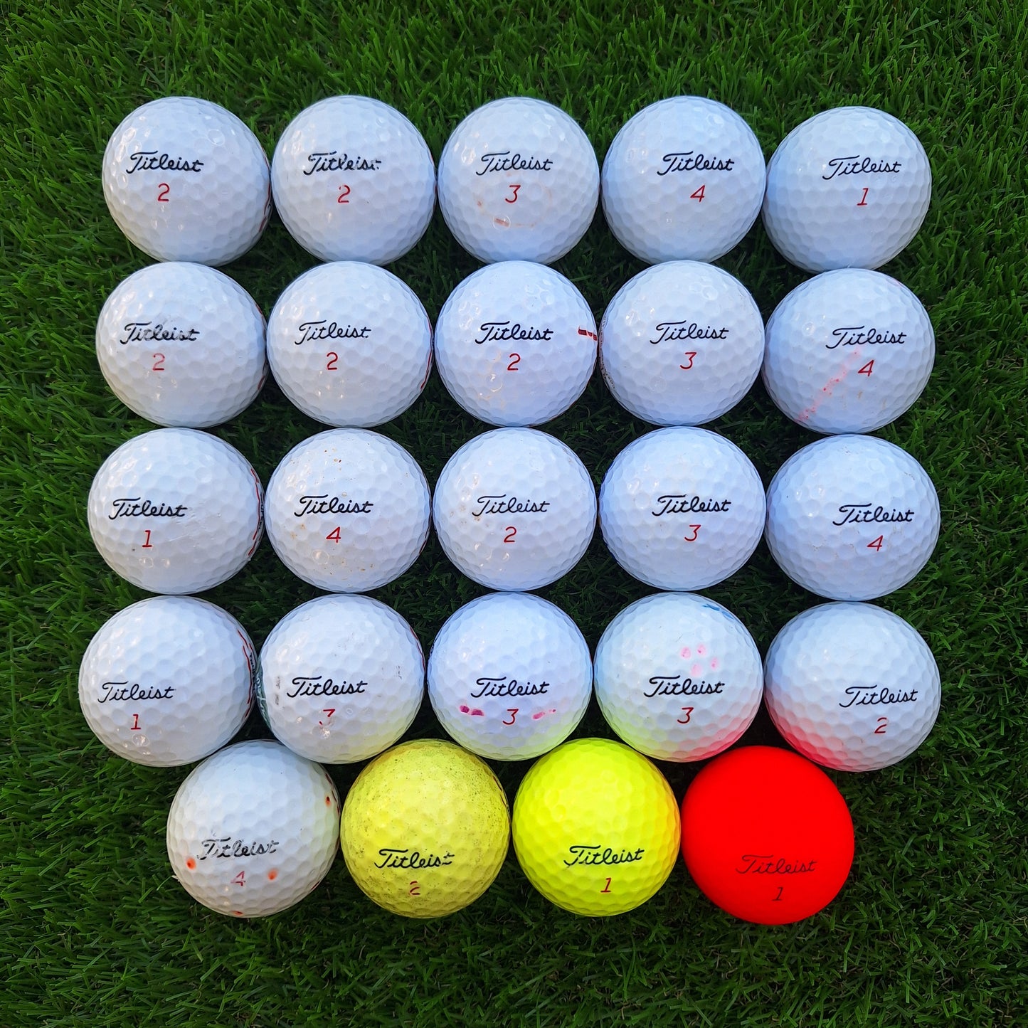 24 Bolas de golf Titleist TruFeel
