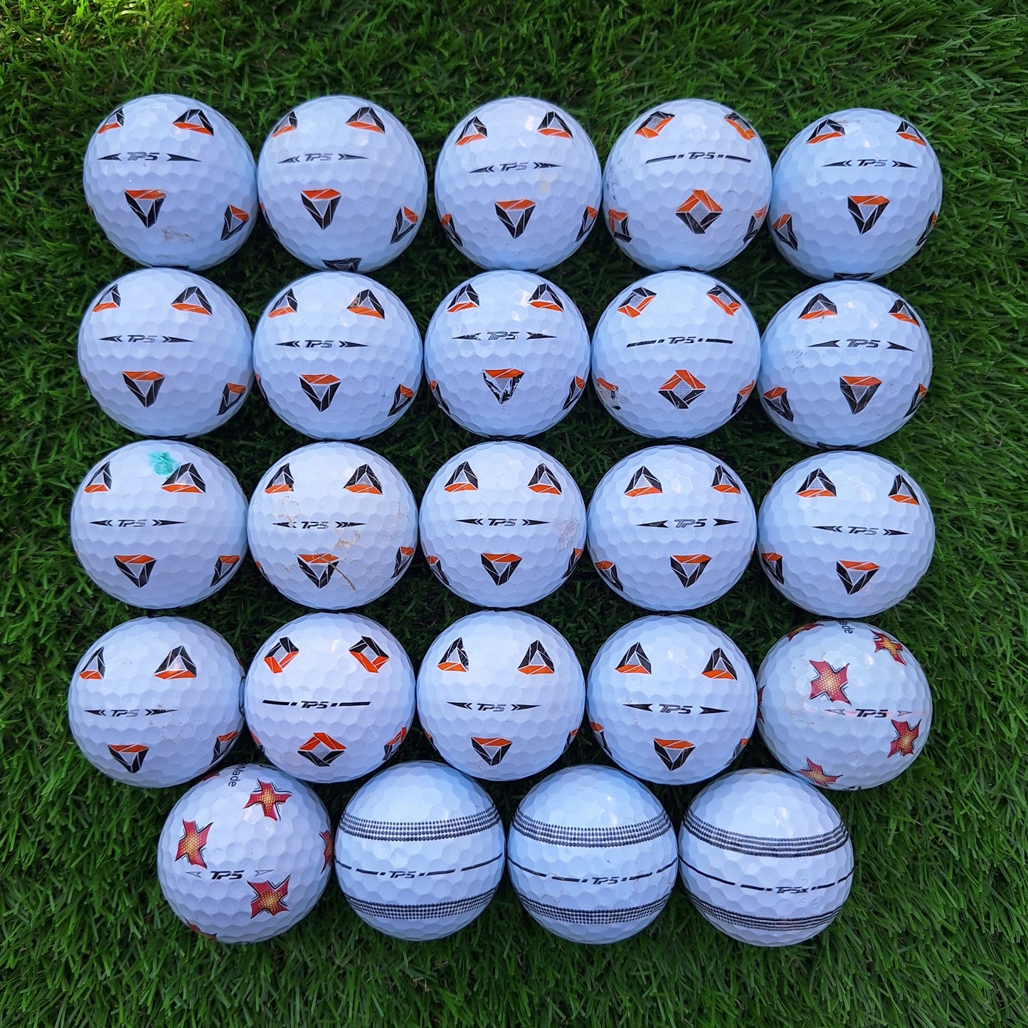 24 Bolas de golf Taylormade TP5