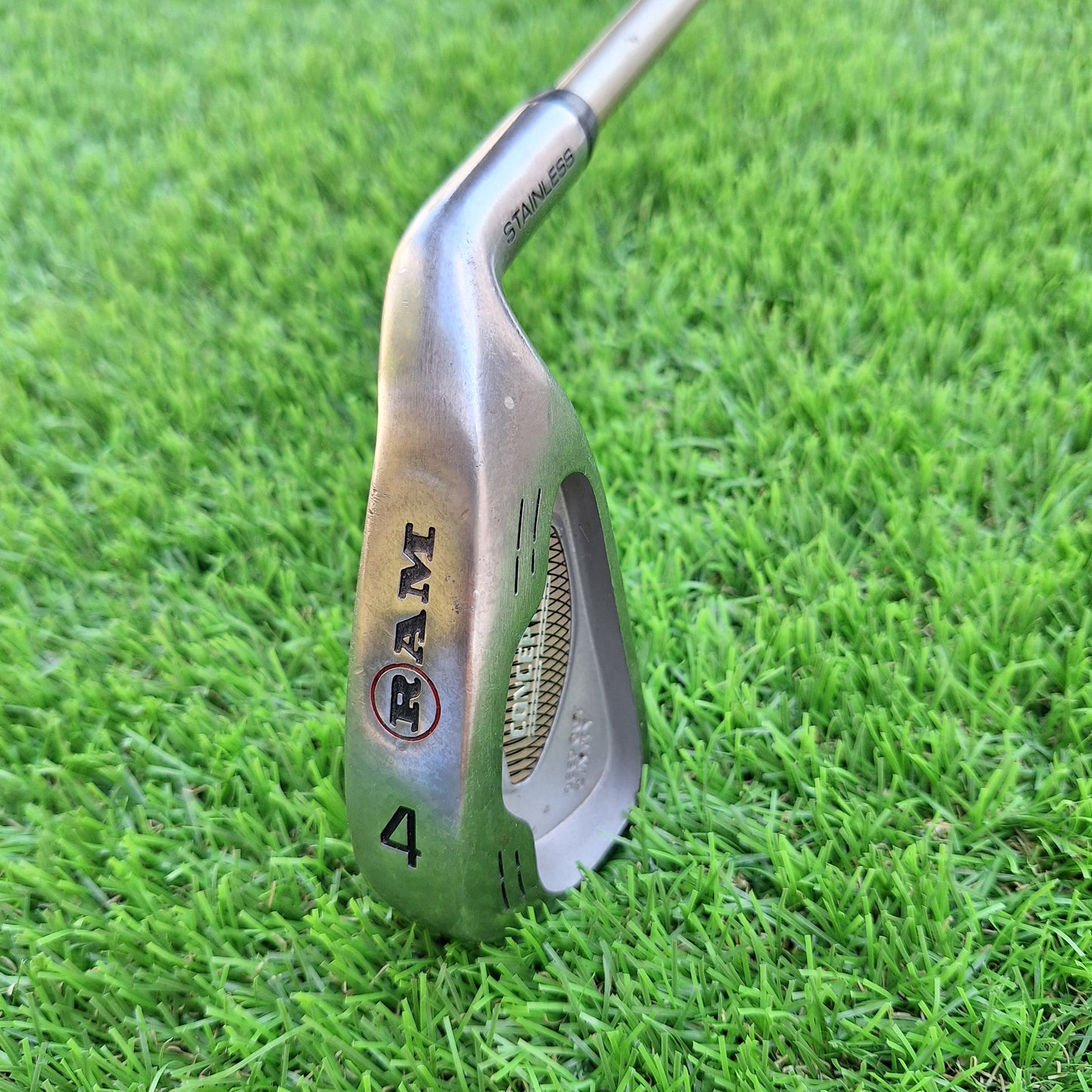 Palo de golf Hierro 4 RAM Concept II