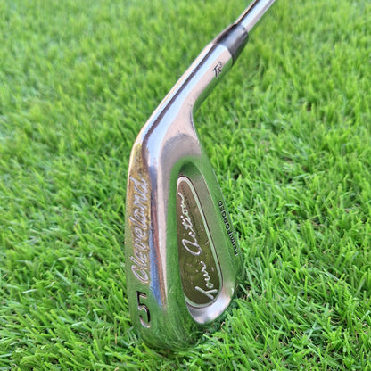 Palo de golf Hierro 5 Cleveland Tour Action